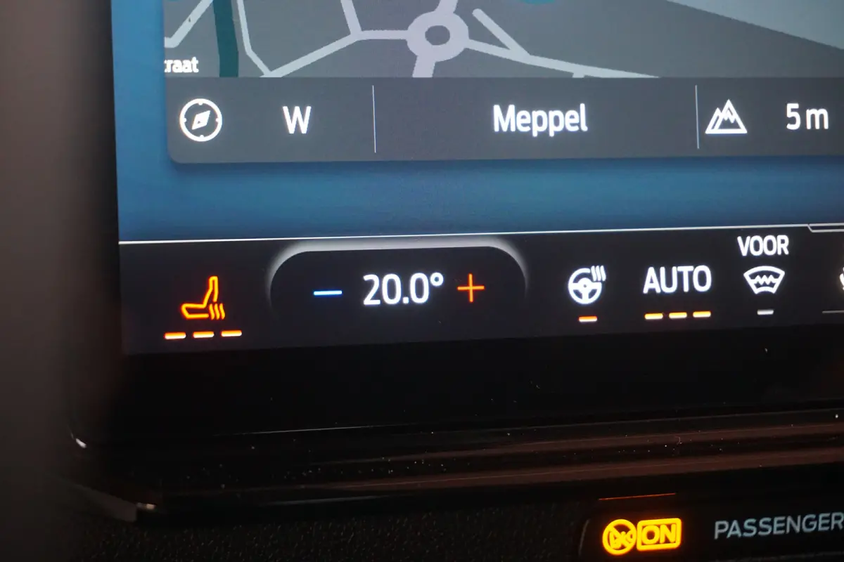 Premium 44 kWh | Trekhaak Afneembaar! | Achteruitrijcamera | Airco (automatisch) | Audio installatie premium