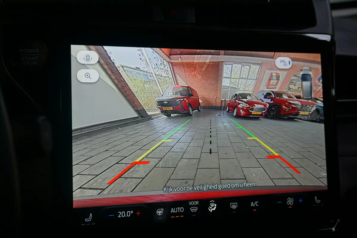 Premium 44 kWh | Trekhaak Afneembaar! | Achteruitrijcamera | Airco (automatisch) | Audio installatie premium