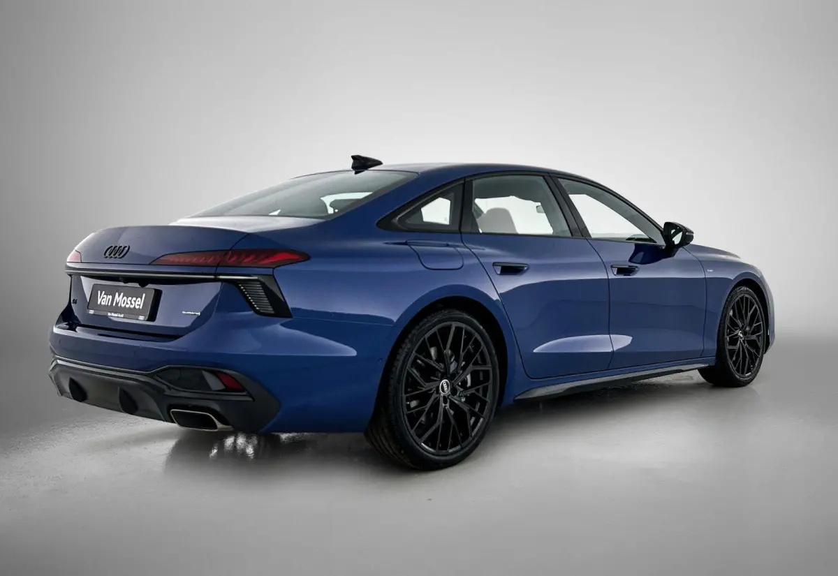2.0 e-hybrid quattro 299 PK | S-Line | Tech plus | MMI bijrijdersscherm | Digitale sleutel | Audi virtual cockpit plus | Achterklep elektrisch | Matrix-functie |Omgeving camera's | Adaptieve
