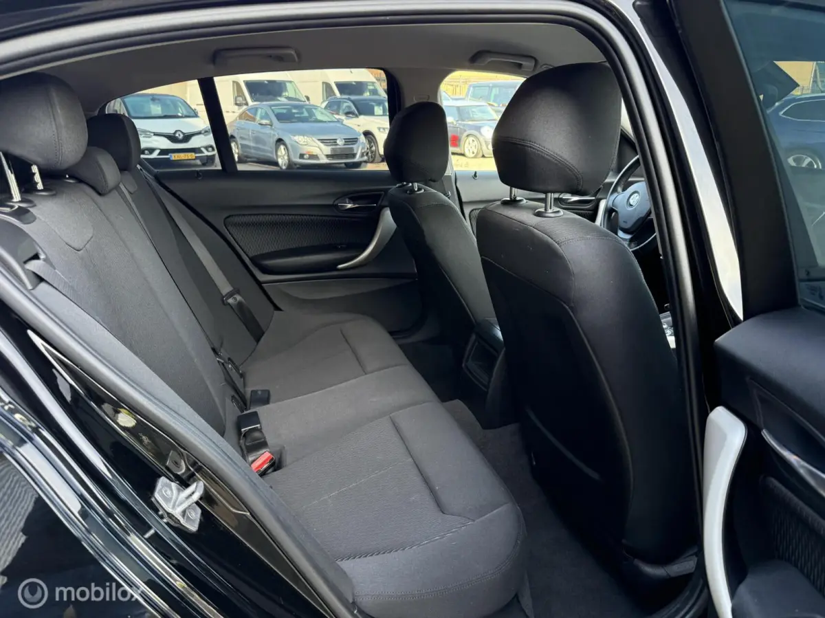 116i High Executive NAVI