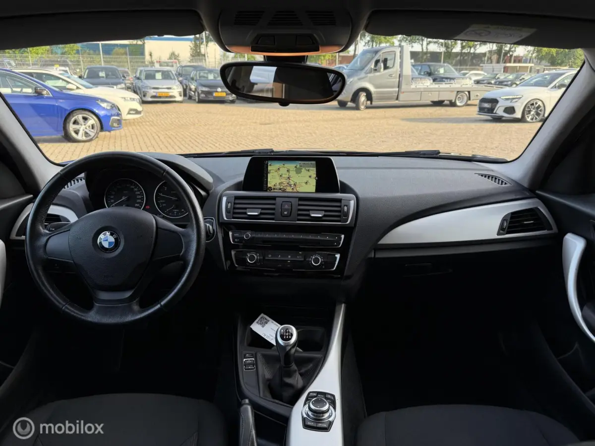 116i High Executive NAVI