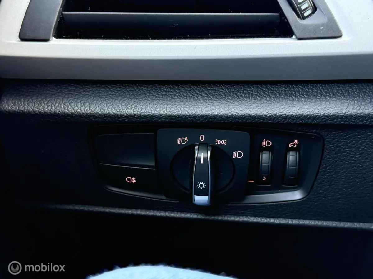 116i High Executive NAVI
