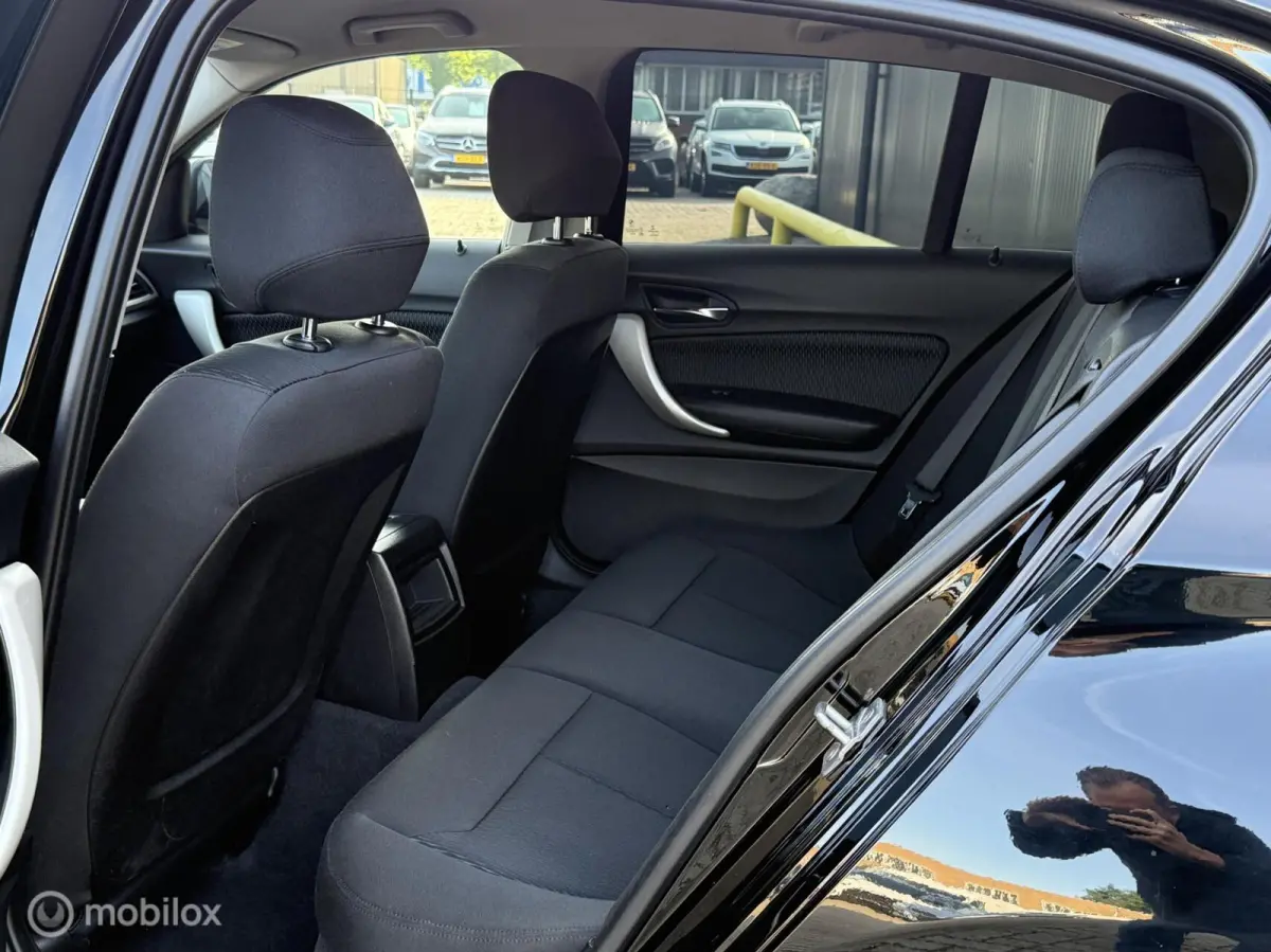 116i High Executive NAVI