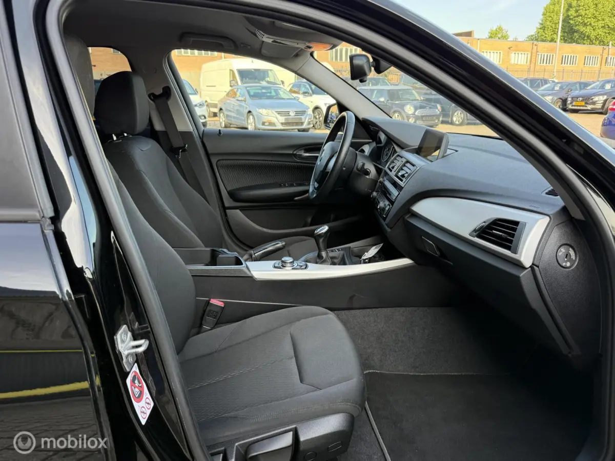 116i High Executive NAVI