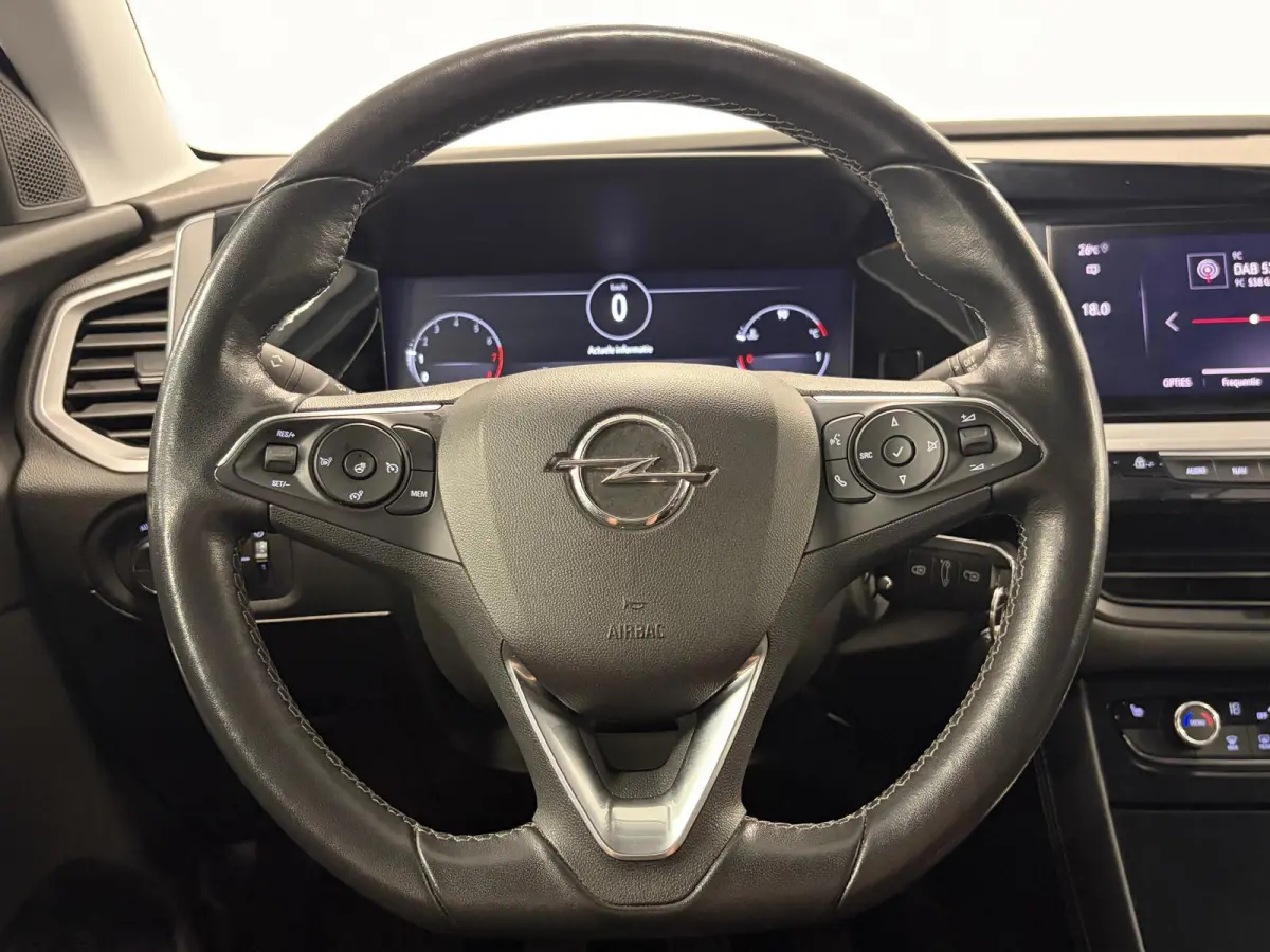 1.2 Turbo Business Elegance*Nw Model*NAP*Camera*Cruise-Control*PDC*Carplay**