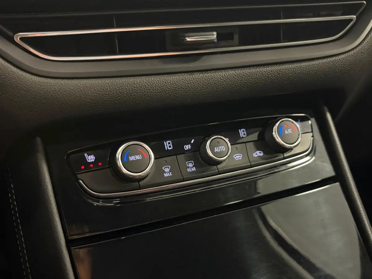 1.2 Turbo Business Elegance*Nw Model*NAP*Camera*Cruise-Control*PDC*Carplay**