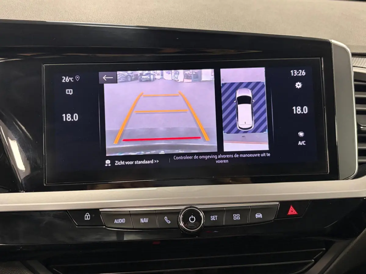 1.2 Turbo Business Elegance*Nw Model*NAP*Camera*Cruise-Control*PDC*Carplay**