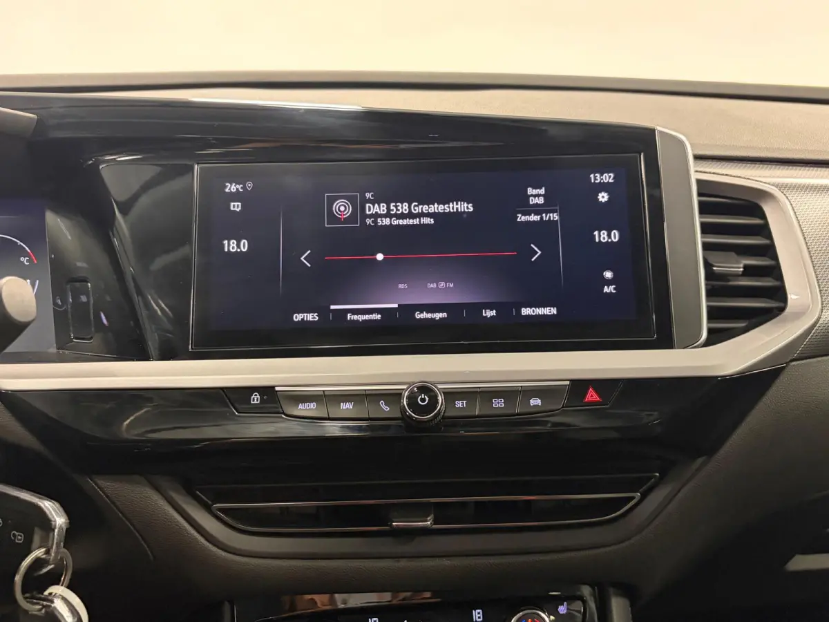 1.2 Turbo Business Elegance*Nw Model*NAP*Camera*Cruise-Control*PDC*Carplay**