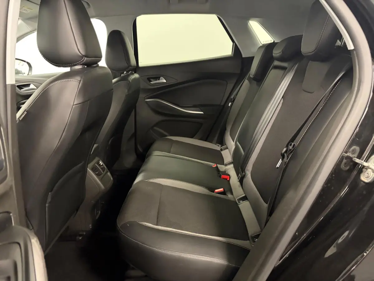 1.2 Turbo Business Elegance*Nw Model*NAP*Camera*Cruise-Control*PDC*Carplay**