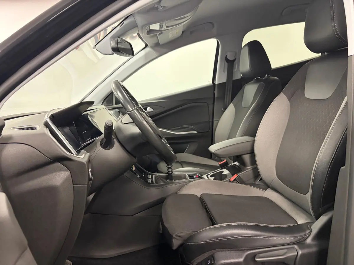 1.2 Turbo Business Elegance*Nw Model*NAP*Camera*Cruise-Control*PDC*Carplay**