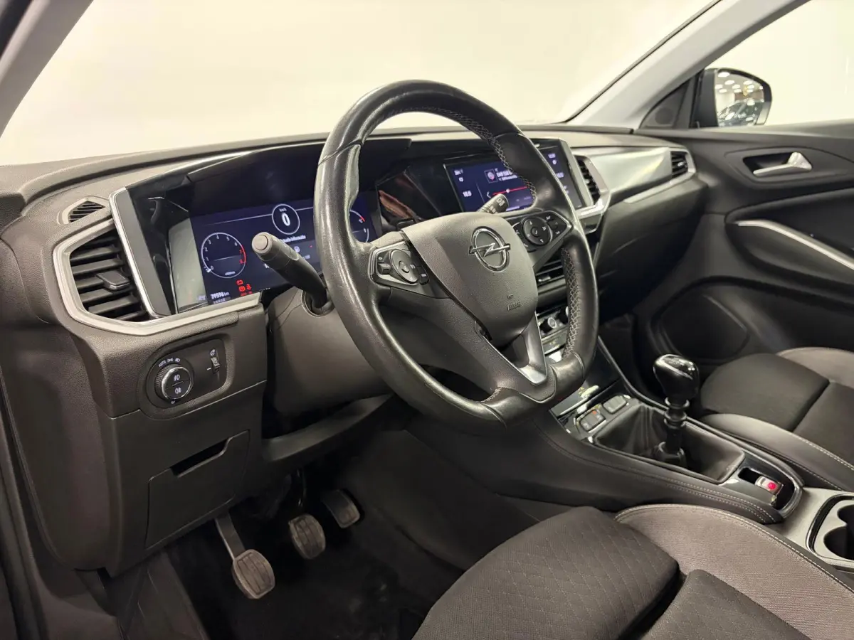 1.2 Turbo Business Elegance*Nw Model*NAP*Camera*Cruise-Control*PDC*Carplay**