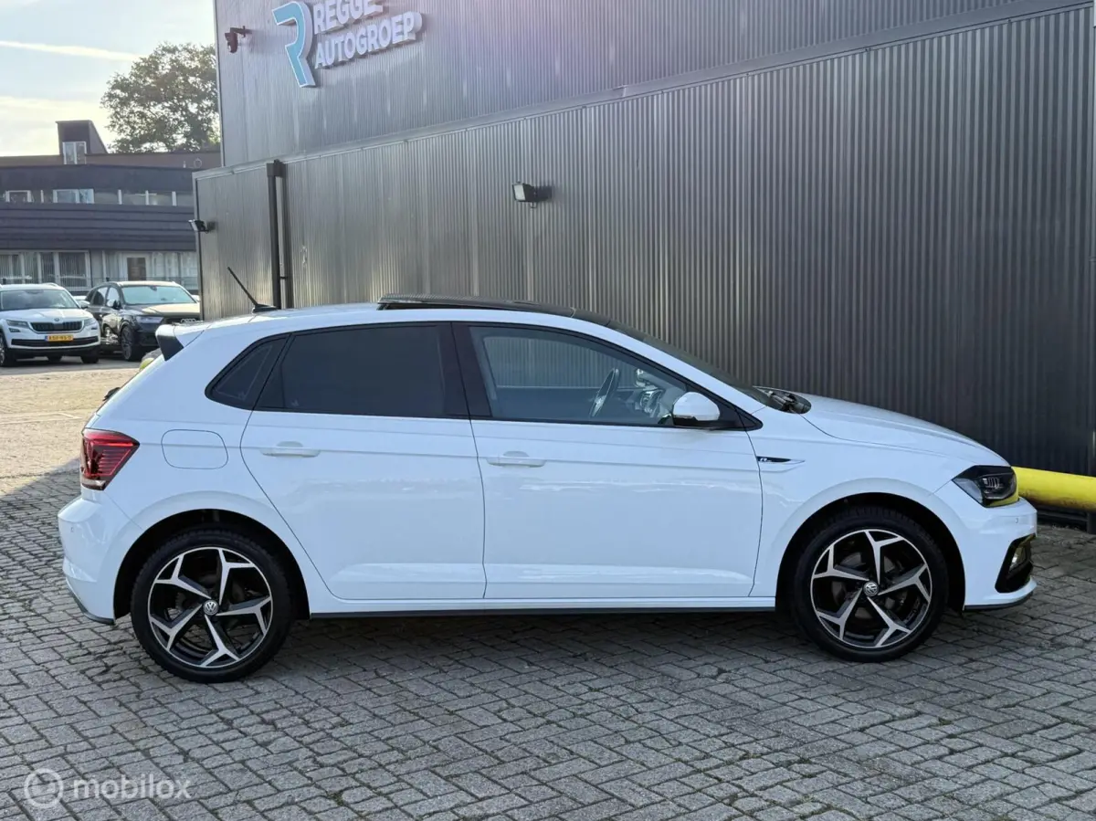 1.0 TSI Highline R-LINE | PANORAMADAK |LED