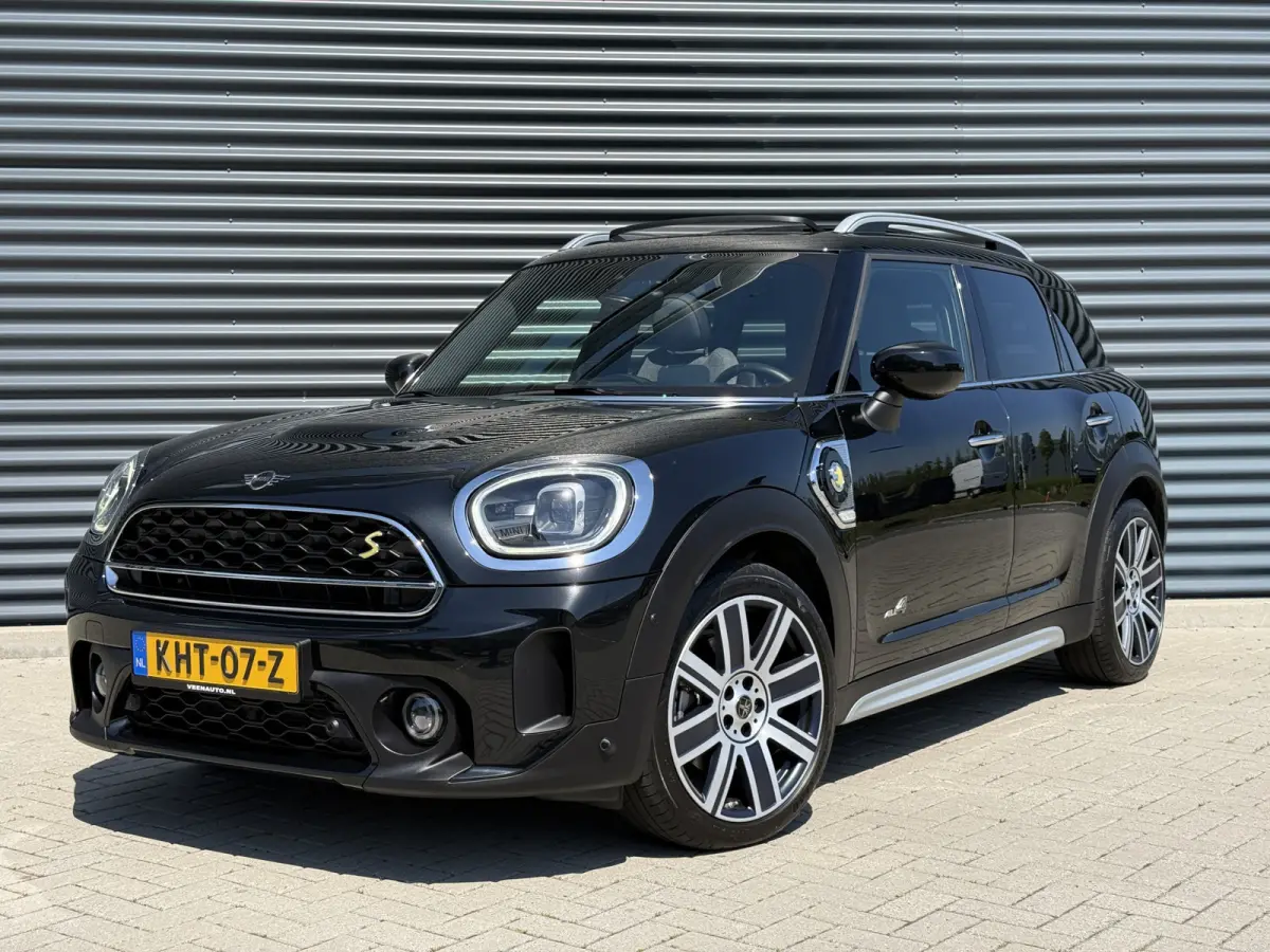 2.0 Cooper SE ALL4 Pano/Camera/H&K/Elec stoel memory