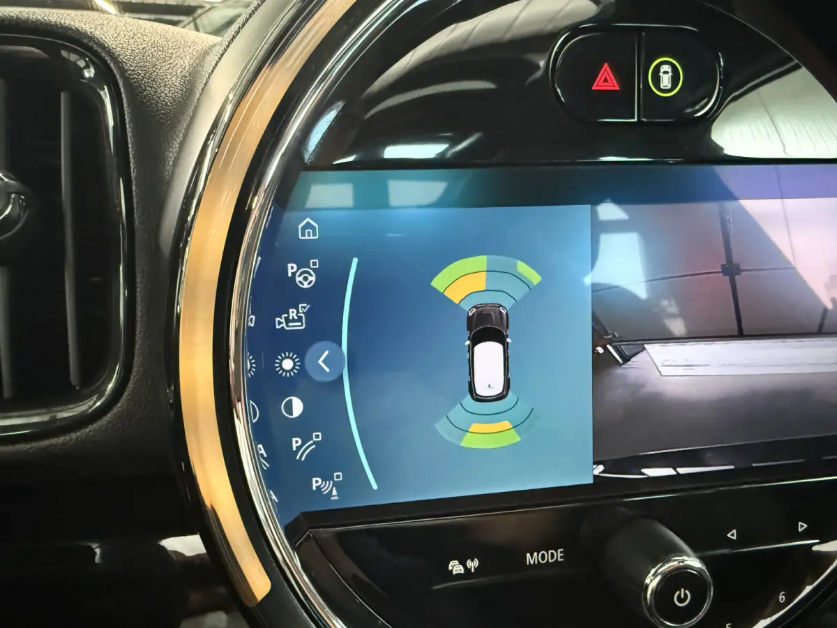 2.0 Cooper SE ALL4 Pano/Camera/H&K/Elec stoel memory