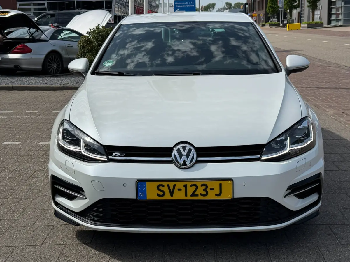 1.4 TSI Highline Business R l ACC l XENON