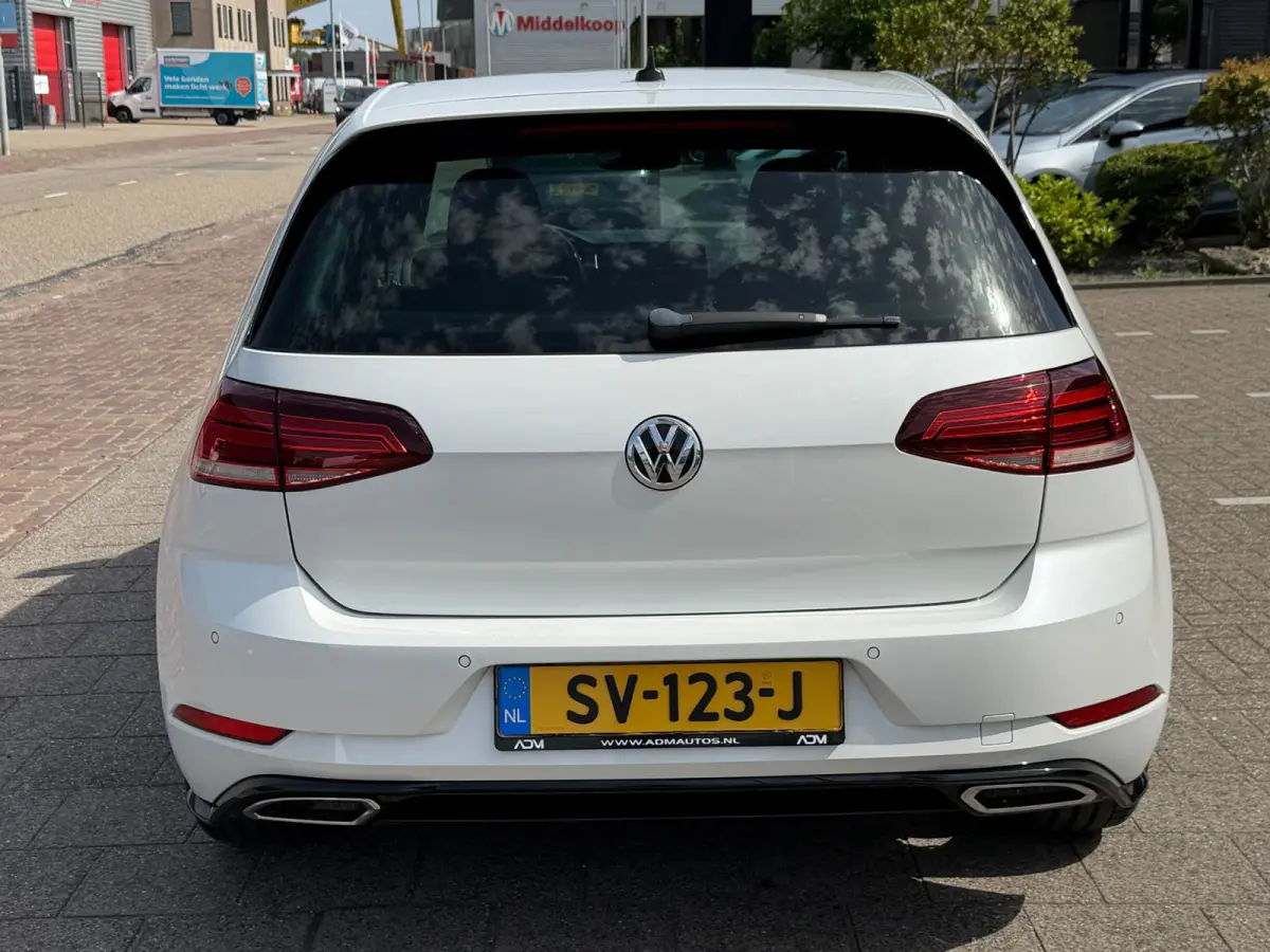 1.4 TSI Highline Business R l ACC l XENON
