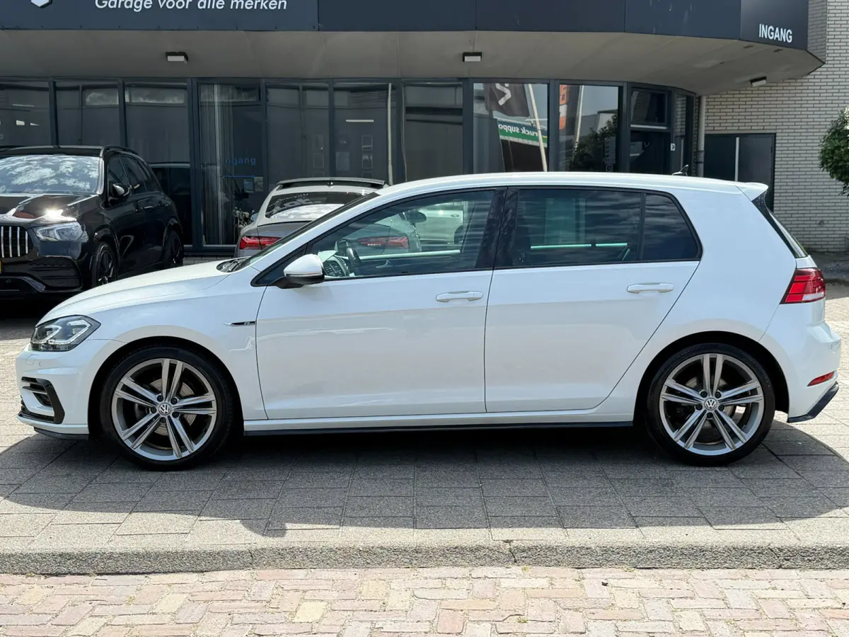 1.4 TSI Highline Business R l ACC l XENON