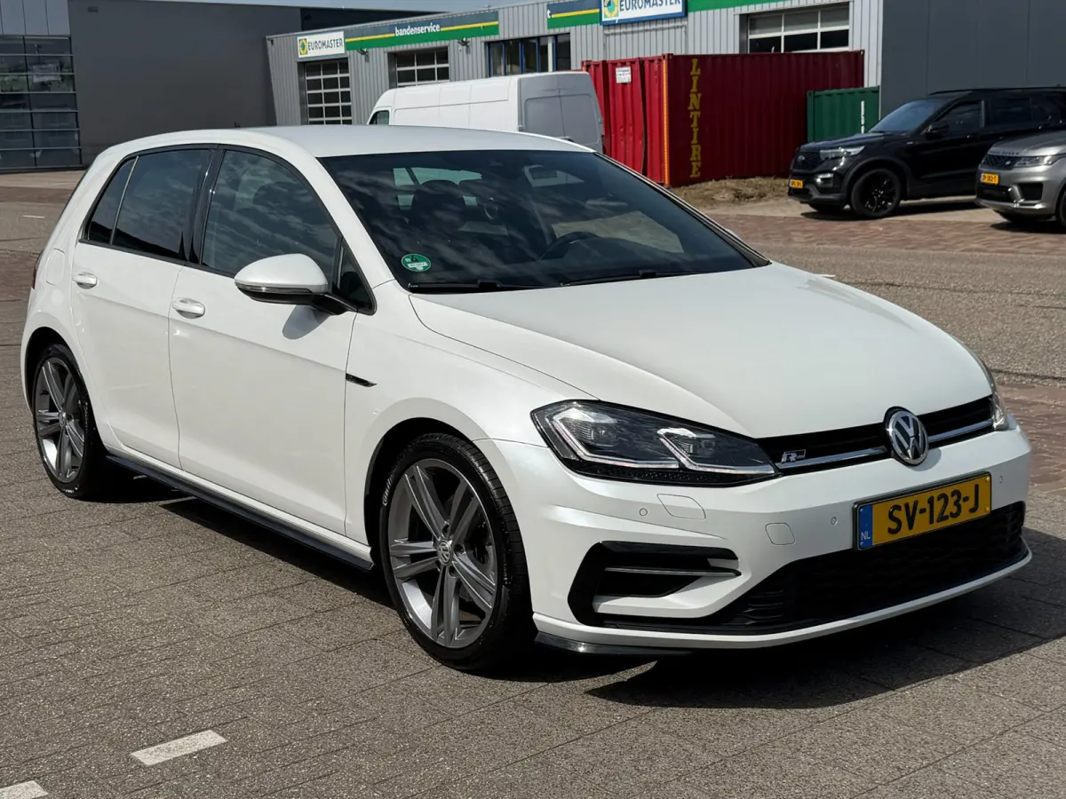 1.4 TSI Highline Business R l ACC l XENON