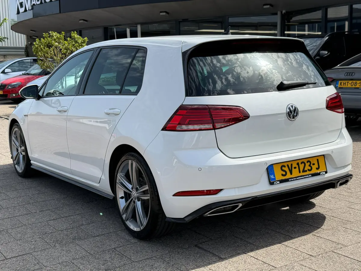 1.4 TSI Highline Business R l ACC l XENON