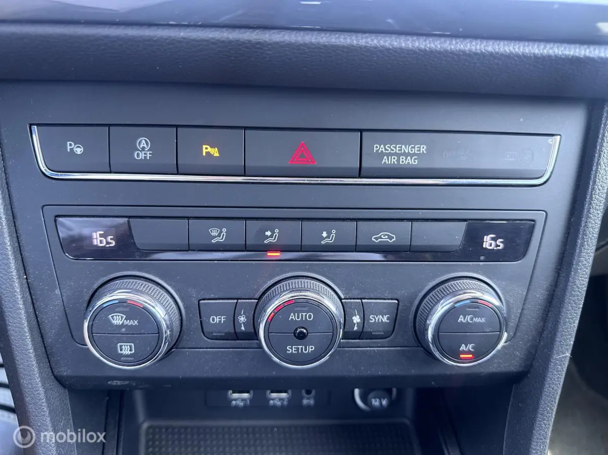 1.5 TSI Style Business Intense