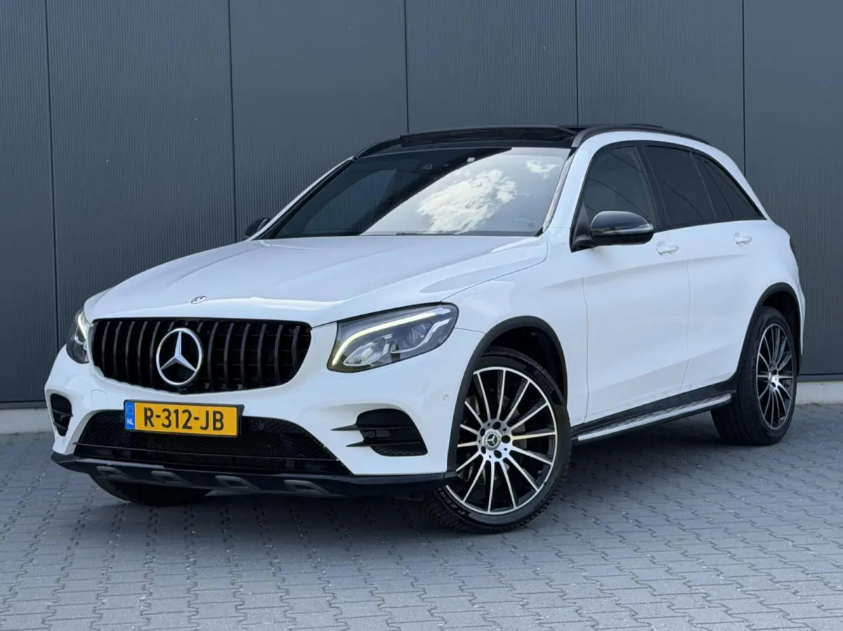 250 4MATIC AMG-Pakket Led - Pano - Leder - Night Pakket