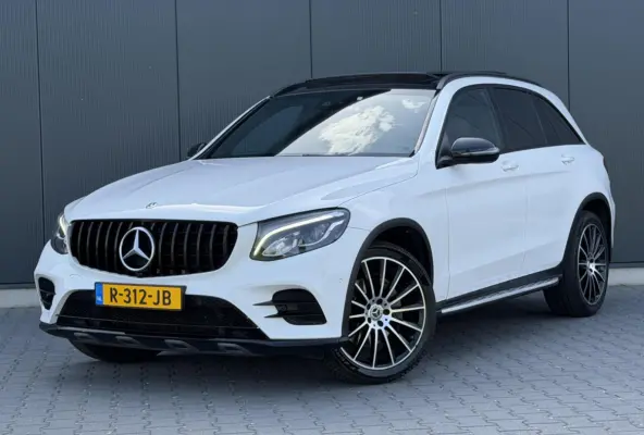 250 4MATIC AMG-Pakket Led - Pano - Leder - Night Pakket