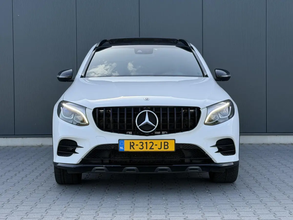 250 4MATIC AMG-Pakket Led - Pano - Leder - Night Pakket