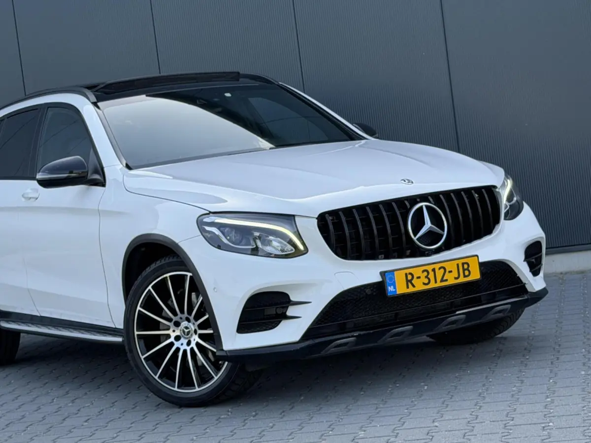 250 4MATIC AMG-Pakket Led - Pano - Leder - Night Pakket