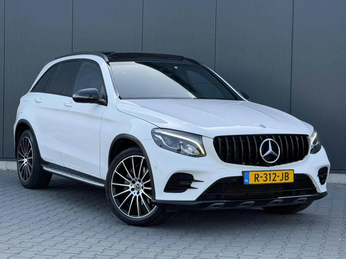 250 4MATIC AMG-Pakket Led - Pano - Leder - Night Pakket