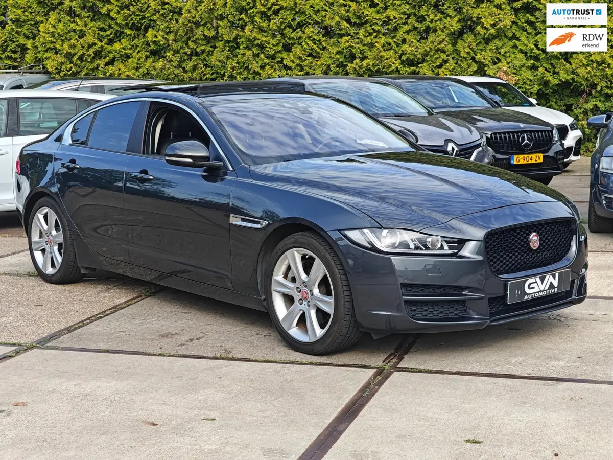 2.0 Turbo (240 pk) Prestige | Storm Grey | Panorama | Meridian | Cold Climate Pack