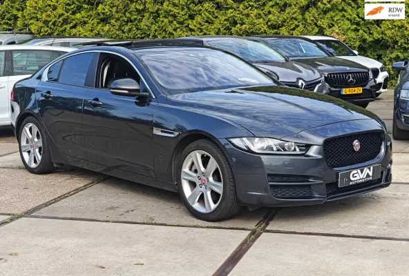 2.0 Turbo (240 pk) Prestige | Storm Grey | Panorama | Meridian | Cold Climate Pack