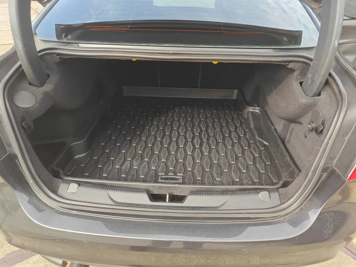 2.0 Turbo (240 pk) Prestige | Storm Grey | Panorama | Meridian | Cold Climate Pack