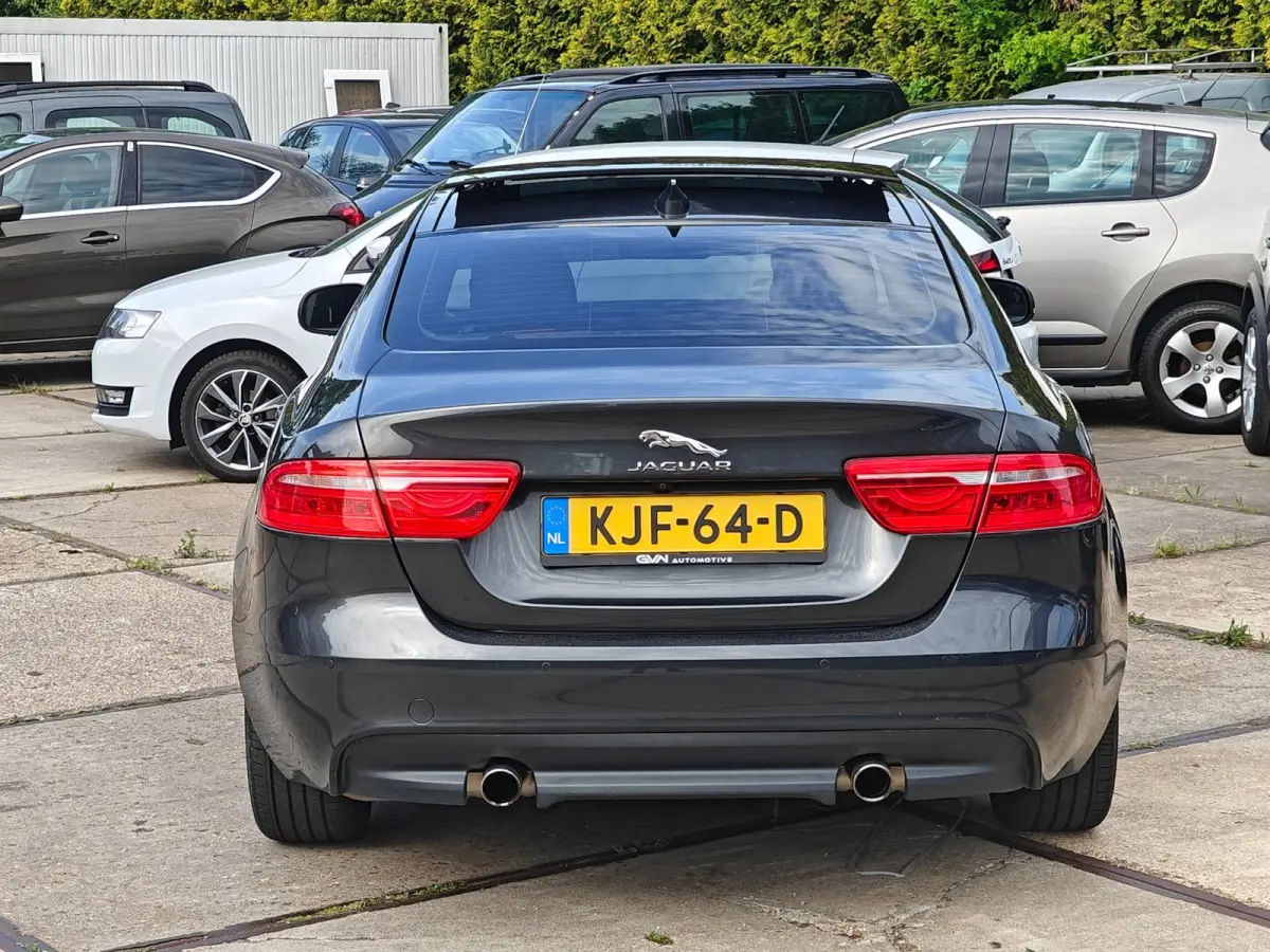 2.0 Turbo (240 pk) Prestige | Storm Grey | Panorama | Meridian | Cold Climate Pack