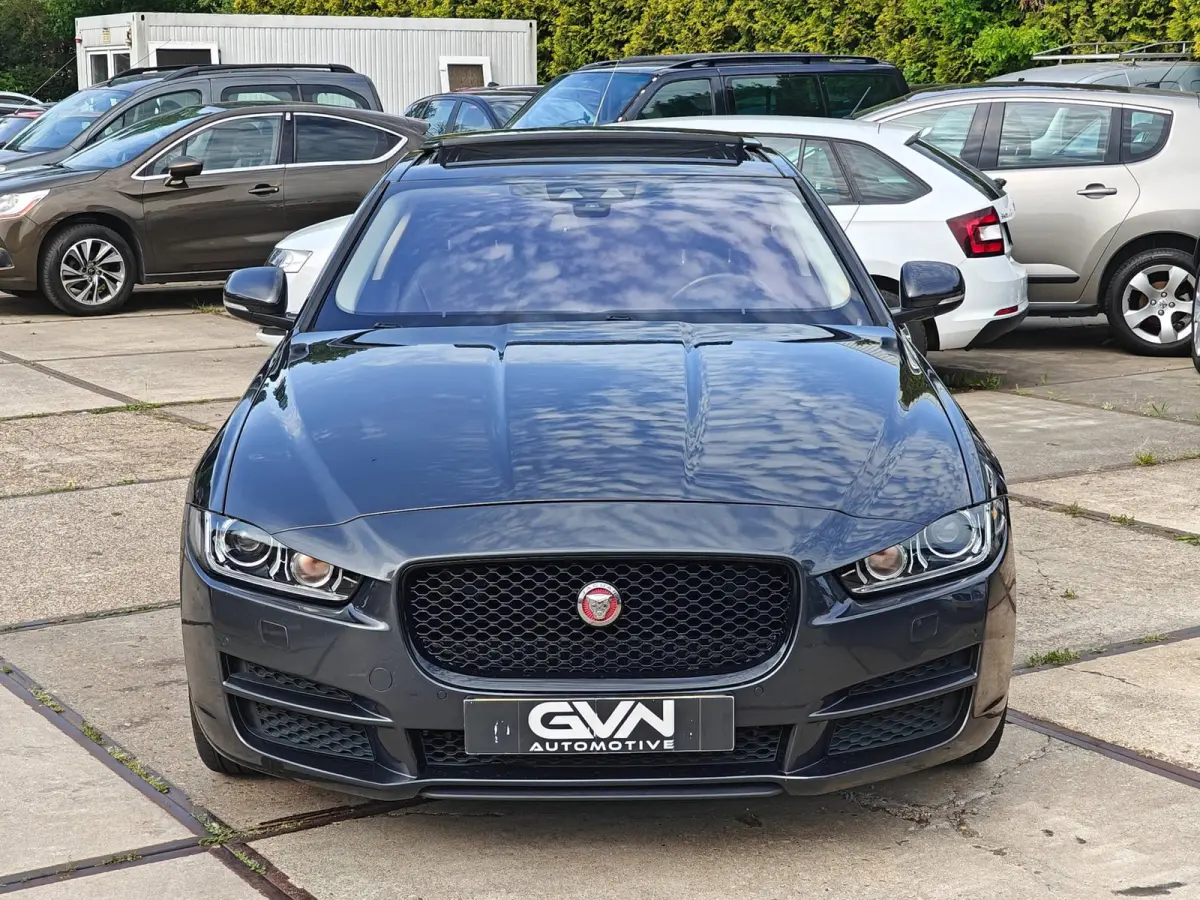 2.0 Turbo (240 pk) Prestige | Storm Grey | Panorama | Meridian | Cold Climate Pack