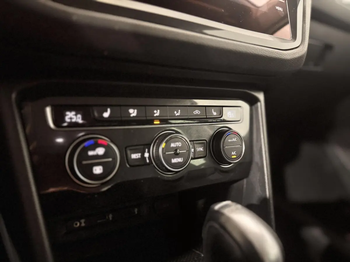 1.4 TSI ACT Highline|CAMERA|CARPLAY|