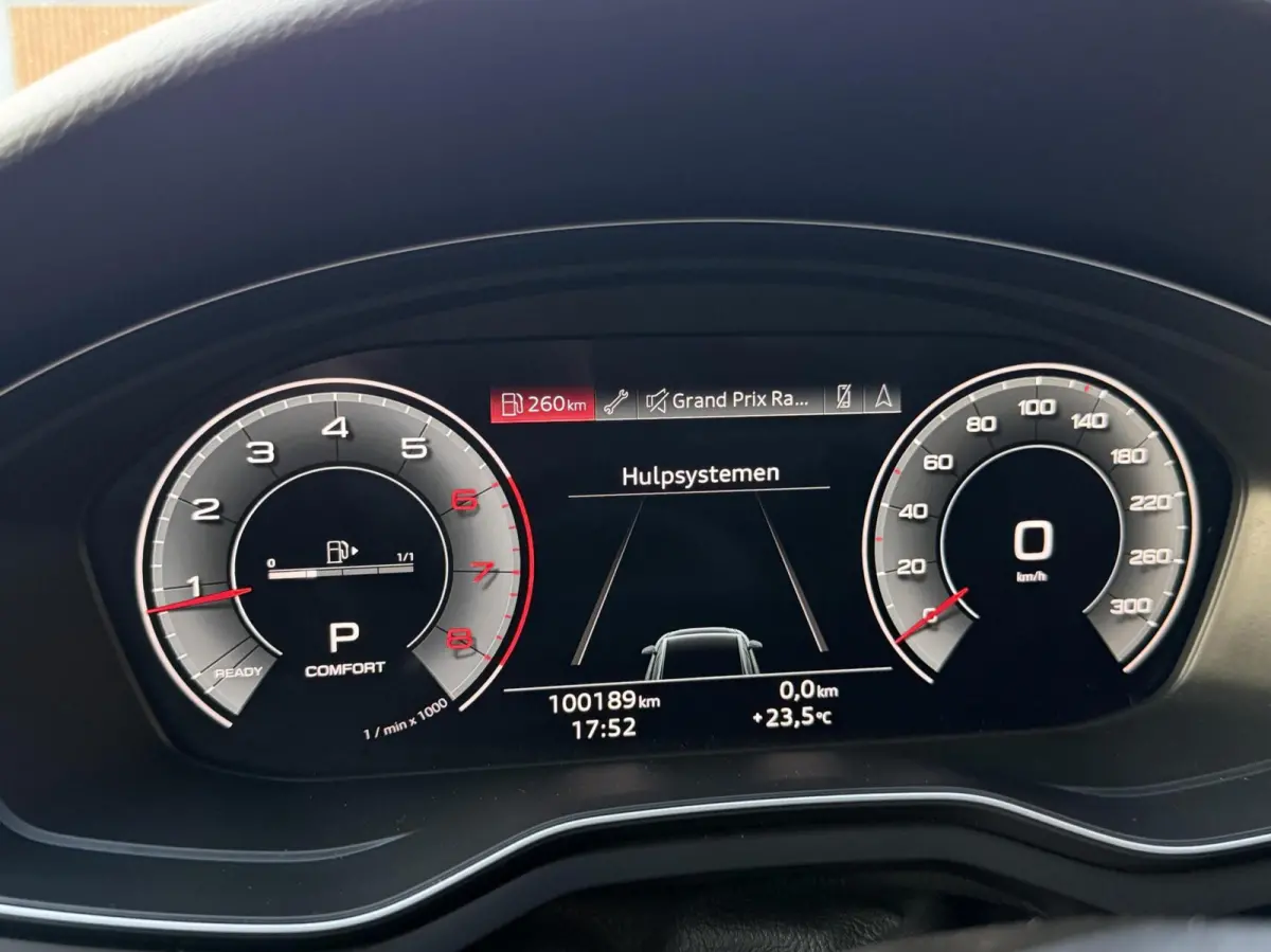 35 TFSI S edition Competition Automaat | Navigatiesysteem | Elektrisch inklapbare spiegels | Afgevlakt stuurwiel | LED verlichting | S-line pakket | Apple CarPlay/Android Auto | Getint glas 