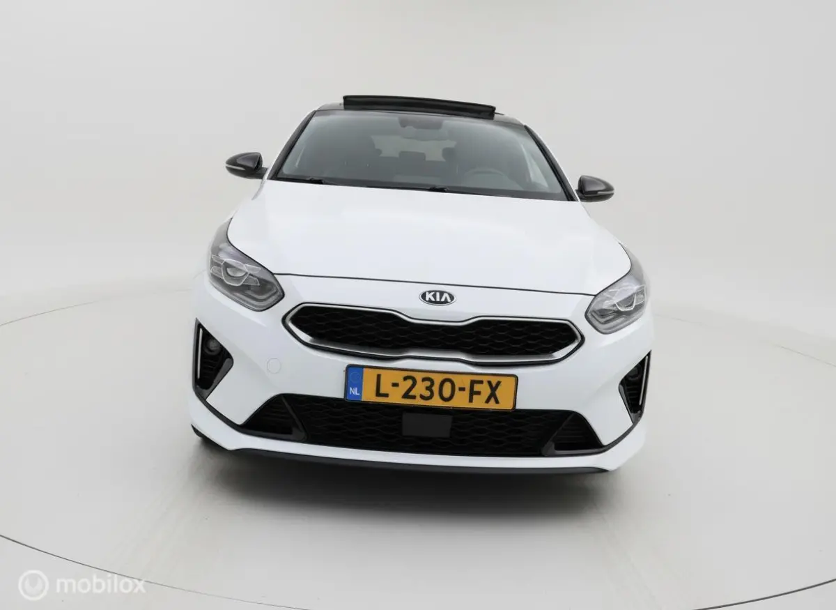 1.0 T-GDI GT-Line | Panoramadak | Camera | Digitale Cockpit | NAP | 2021