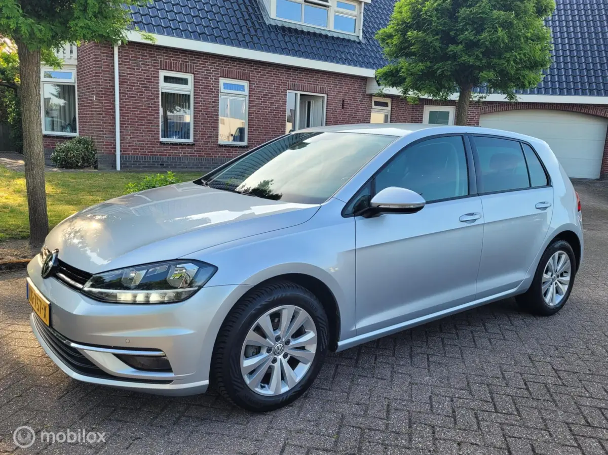1.0 TSI, Carplay/navi/cruise/clima.