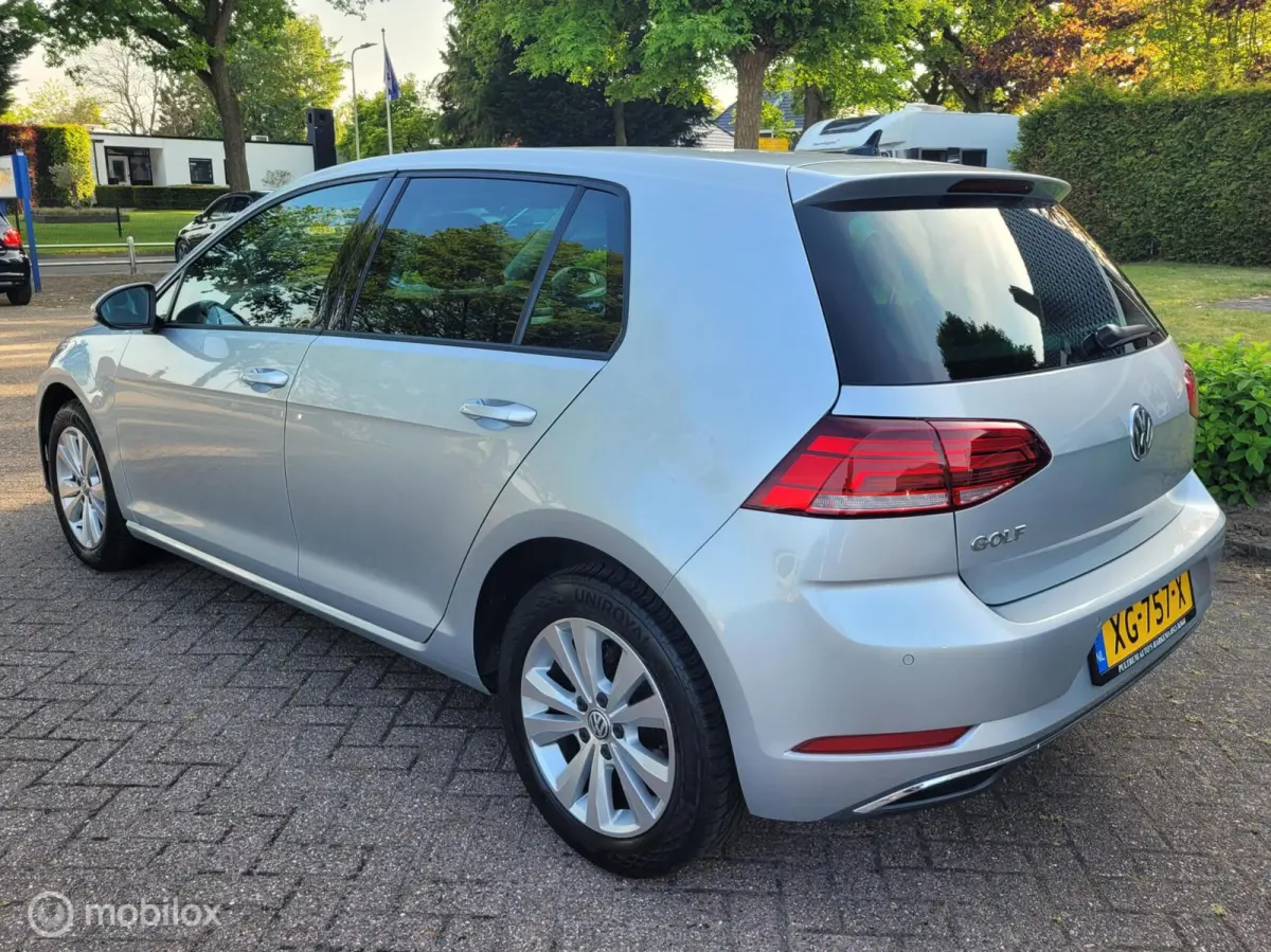 1.0 TSI, Carplay/navi/cruise/clima.