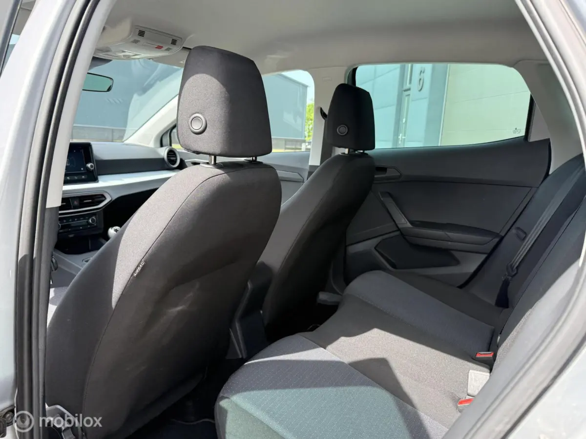 1.0 EcoTSI Style Business Connect | NAP| NL Auto | All Season | 2022 | Incl. BTW
