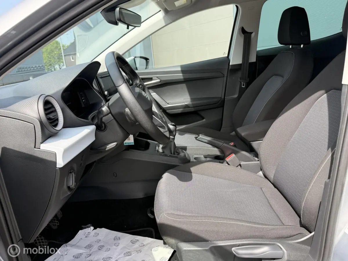 1.0 EcoTSI Style Business Connect | NAP| NL Auto | All Season | 2022 | Incl. BTW