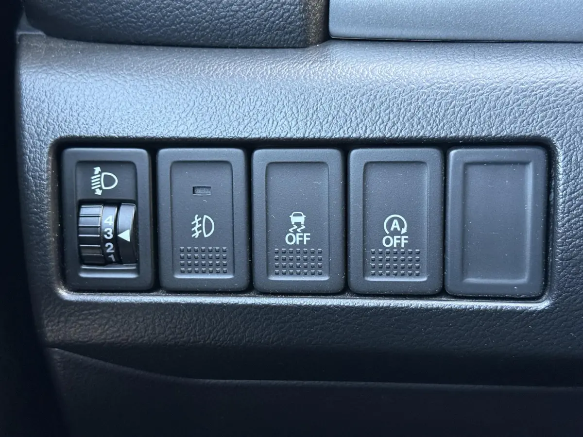 1.6 Exclusive Navi,Camera,Stoelverwarming,120pk,Clima,Cruise,Lm velgen,2e Eigenaar,Apk tot 06-2027
