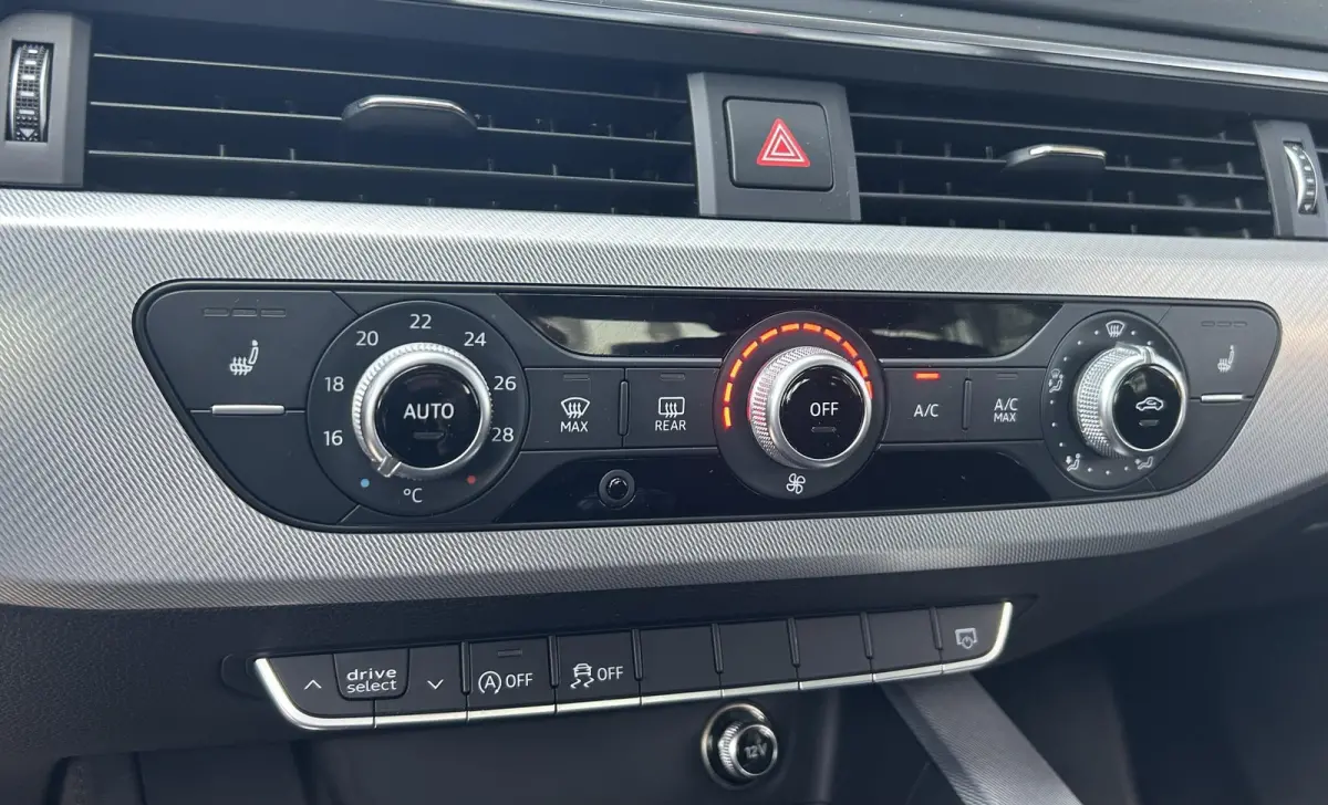 2.0 TFSI ultra Sport Pro Line S 190PK | Uniek! | Zeer Nette Staat! | VOLLEDIG DEALERONDERHOUDEN | NL AUTO | Wegklapbare Trekhaak | Matrix | Head Up | Keyless Entry & Start | Carplay | Stoelv