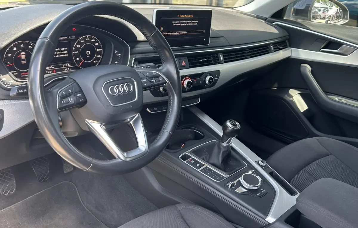2.0 TFSI ultra Sport Pro Line S 190PK | Uniek! | Zeer Nette Staat! | VOLLEDIG DEALERONDERHOUDEN | NL AUTO | Wegklapbare Trekhaak | Matrix | Head Up | Keyless Entry & Start | Carplay | Stoelv