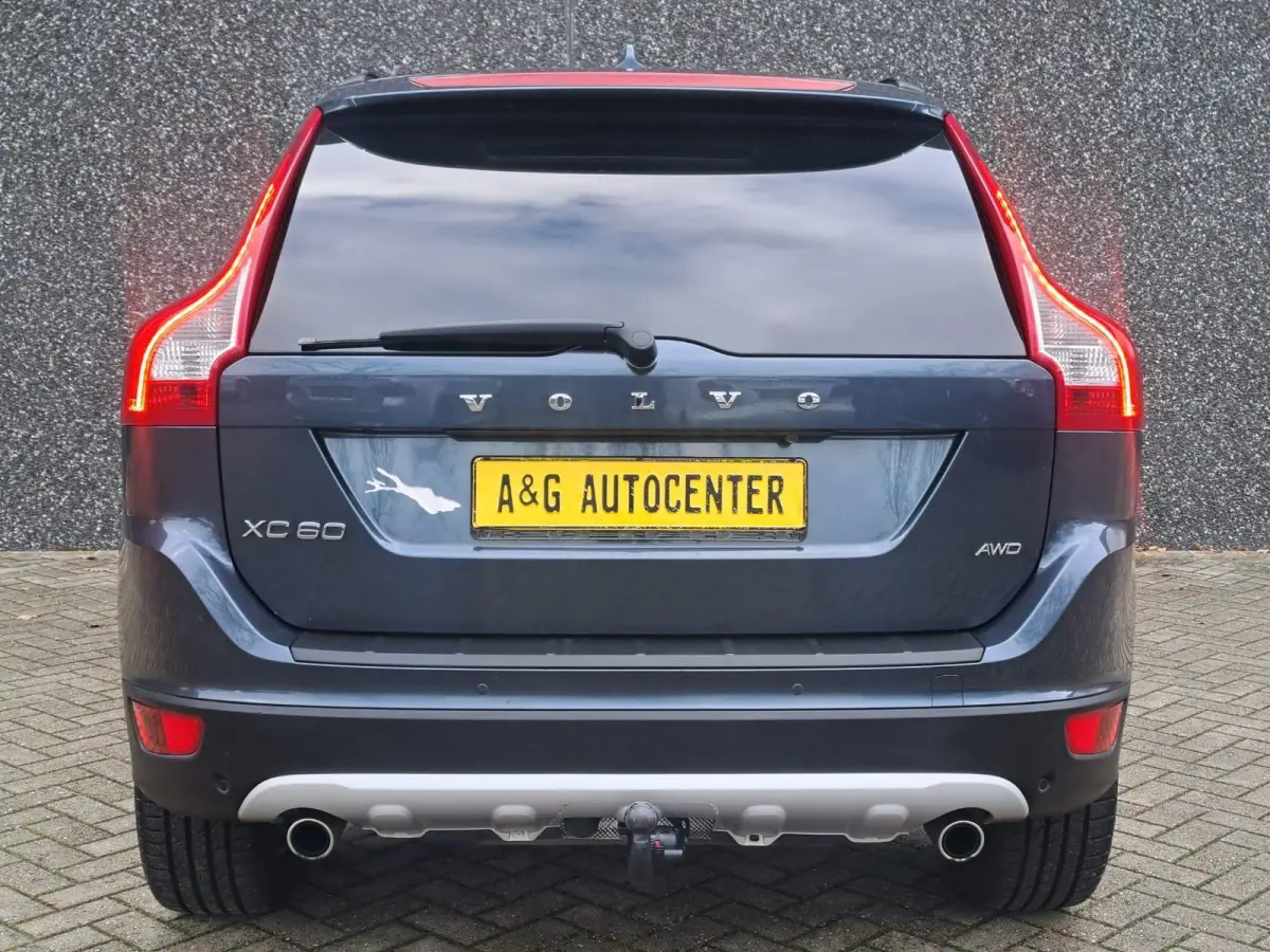 3.0 T6 AWD Summum/Leer/Pano/Navi/19''/286PK/Vol!