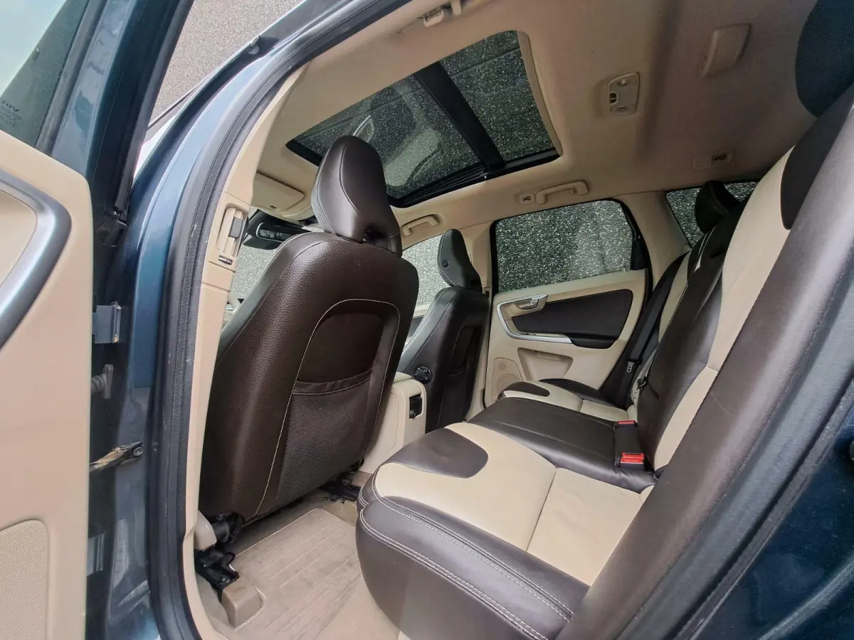 3.0 T6 AWD Summum/Leer/Pano/Navi/19''/286PK/Vol!
