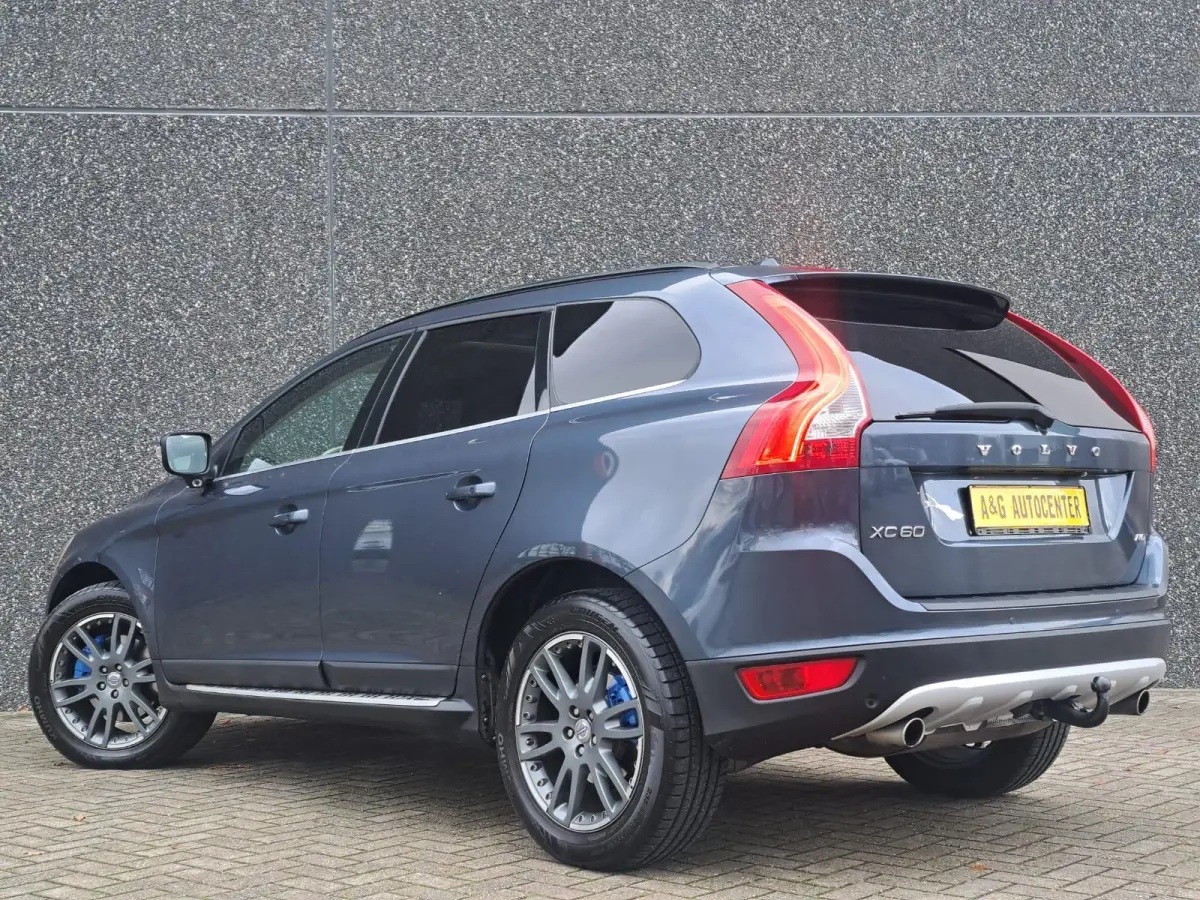 3.0 T6 AWD Summum/Leer/Pano/Navi/19''/286PK/Vol!
