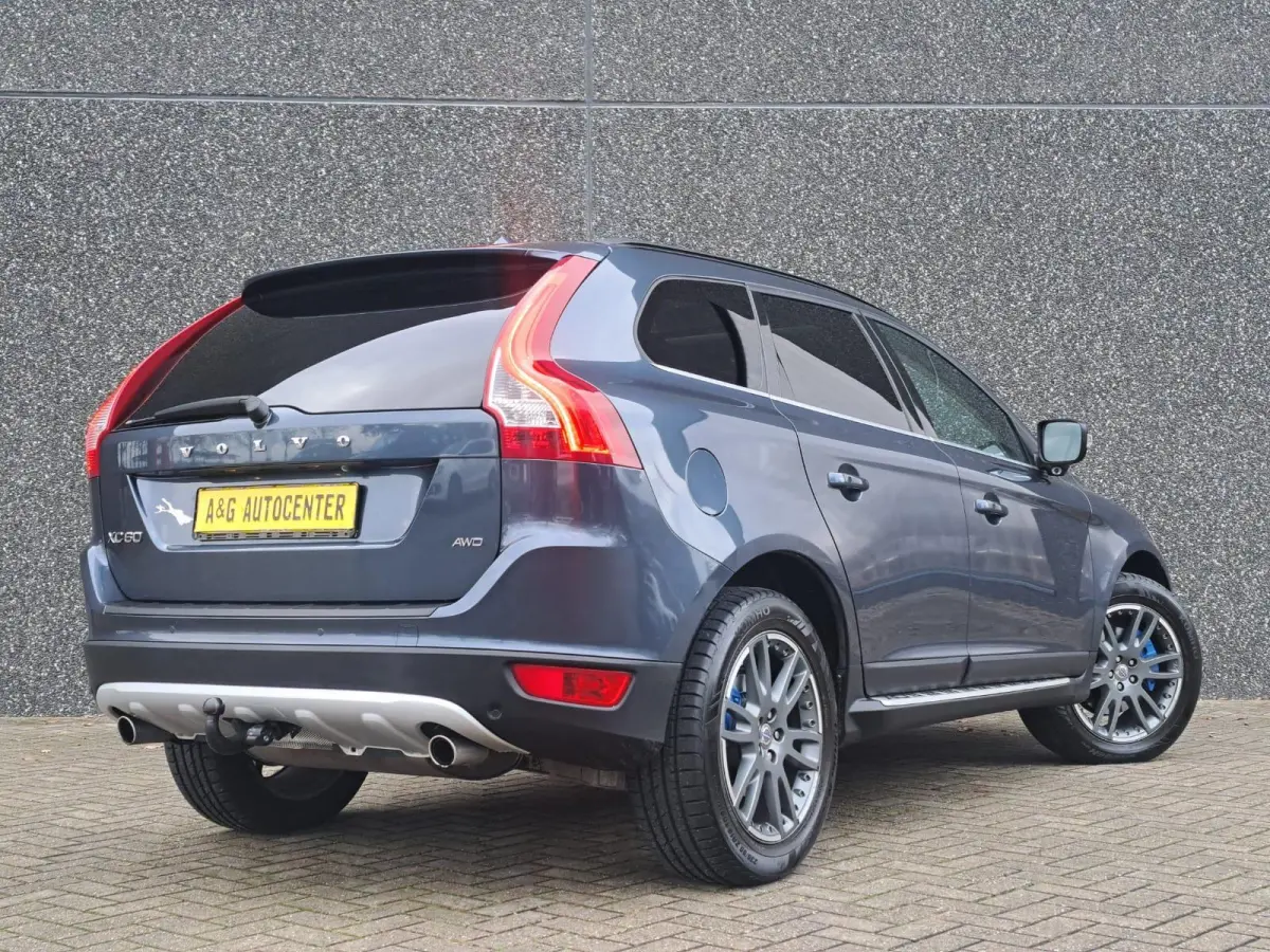 3.0 T6 AWD Summum/Leer/Pano/Navi/19''/286PK/Vol!