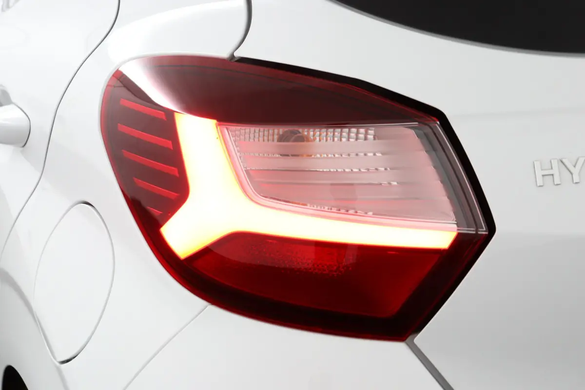 1.0 T-GDI N Line 5-zits | Camera | Stoel- & Stuurverwarming | Navigatie | CarPlay |