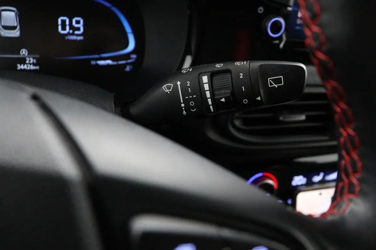1.0 T-GDI N Line 5-zits | Camera | Stoel- & Stuurverwarming | Navigatie | CarPlay |